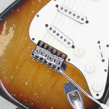 VINTAGE_Stratocaster_'70_Sunburst_R_05
