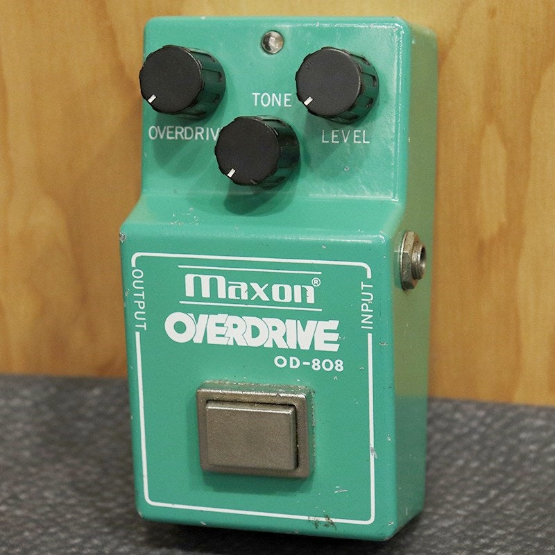 VINTAGE_OD-808_Overdrive_Large_Case_'80_01