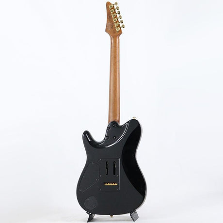 LB1-BK_(Black)_[Lari_Basilio_Model]_03