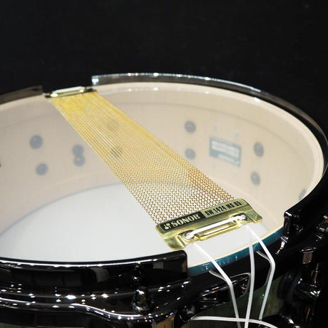 [Ikebe_Musical_Instrument_50th_Anniversary_Model]_SQ2_System_Snare_Drum_-_Maple_Vintage_14x6_-_Blue_Burst_on_Scandinavian_Birch_08