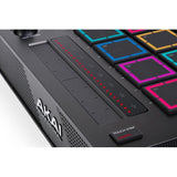 MPC_LIVE_III_[Standalone_MPC_with_built-in_monitor_speakers]_(Akai)_07