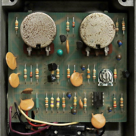 VINTAGE_Compressor_Gray_Case_'79_06