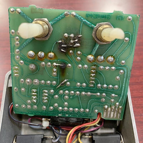 VINTAGE_Compressor_Gray_Case_'79_05