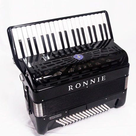 Jubilate96_BK_(Japanese_domestic_specifications)，_37_keys，_96_bass，_MML_3-row_set，_piano_style，_Ronnie_Black，_Italian_parts_used，_accordion_01