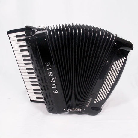 Jubilate96_BK_(Japanese_domestic_specifications)，_37_keys，_96_bass，_MML_3-row_set，_piano_style，_Ronnie_Black，_Italian_parts_used，_accordion_07