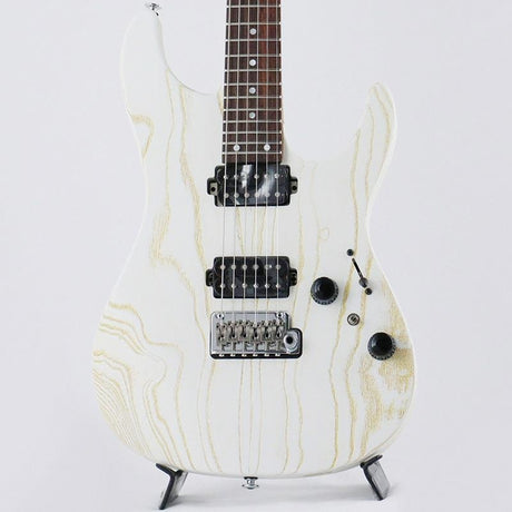 Prestige_AZ2402AR-CGW_(Coarse_Grain_White_Flat)_[SPOT_MODEL]_01