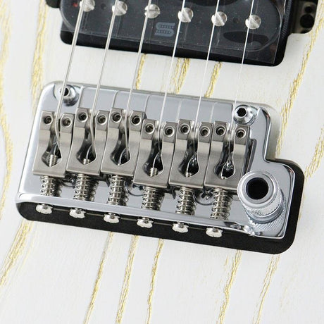 Prestige_AZ2402AR-CGW_(Coarse_Grain_White_Flat)_[SPOT_MODEL]_06