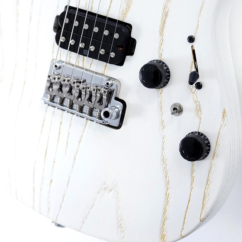 Prestige_AZ2402AR-CGW_(Coarse_Grain_White_Flat)_[SPOT_MODEL]_05