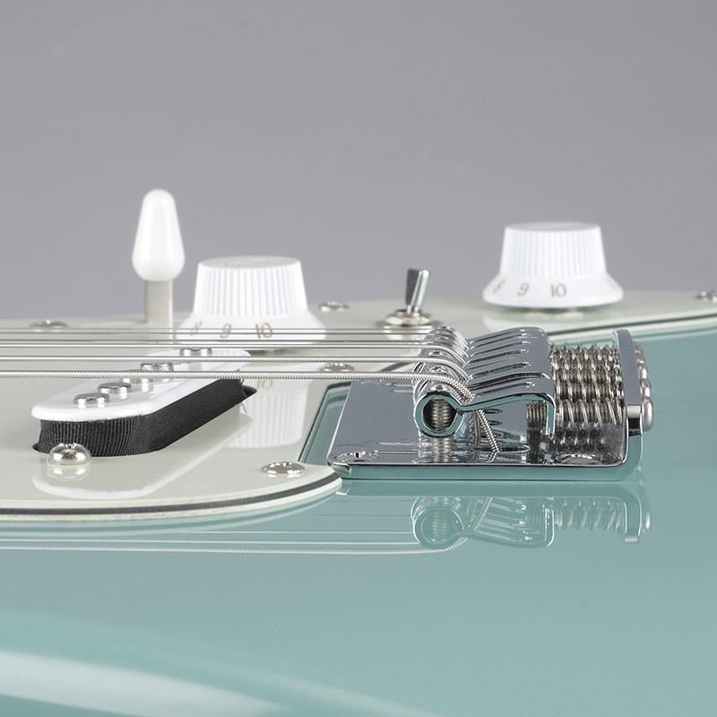 AZ_Essentials_AZES31-AOC_(Arctic_Ocean)_[SPOT_MODEL]_07