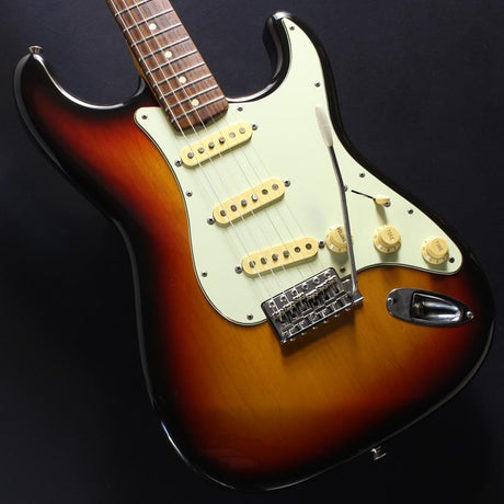 USED_​​ST62-70TX_(3_Tone_Sunburst)_01