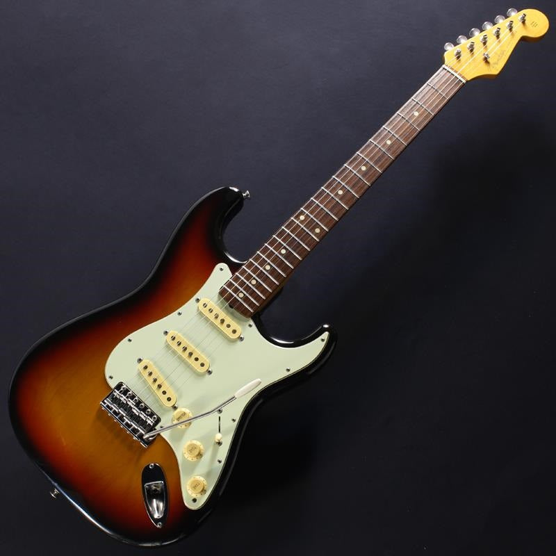 USED_​​ST62-70TX_(3_Tone_Sunburst)_02