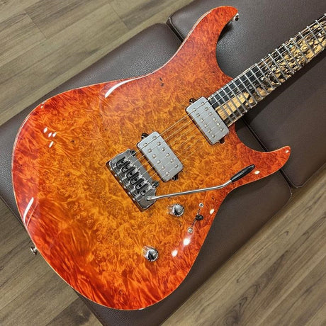 USED_​​Light_6_String_(Burl_Maple_Top___Pale_Moon_Ebony___Birds_Eye_Maple_Neck)_-_Koka_Guitars_09