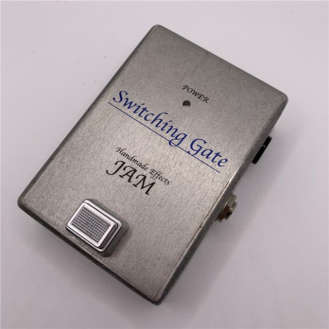 USED_​​Switching_Gate_(Handmade_Effects_JAM)_01