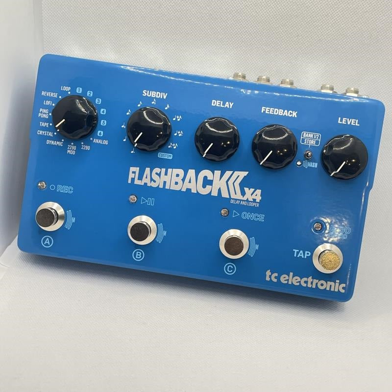 USED_​​Flashback_II_X4_01