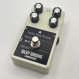 USED_​​SILKY_GROOVE_01
