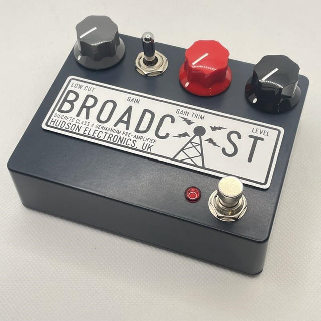 USED_​​Used_Broadcast_01