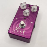 USED_​​Riot_Reloaded_01