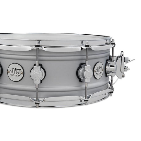 DDSD5514MACR_[Design_Snare，_Matte_Aluminum，_14''_x_5_5'']_02