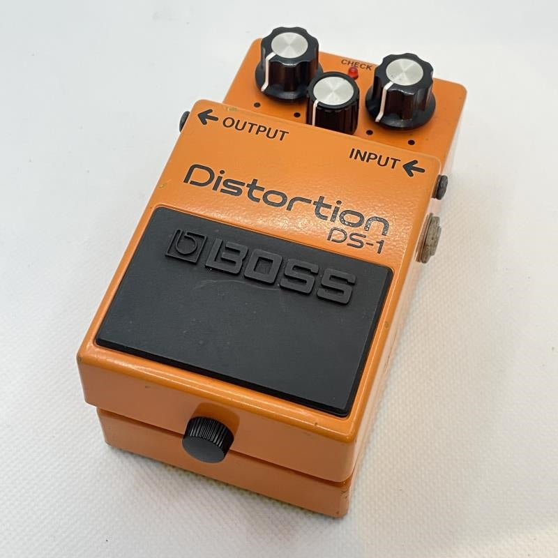USED_​​Used_DS-1_01