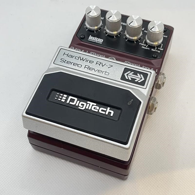 USED_​​Stereo_Reverb_RV-7_01