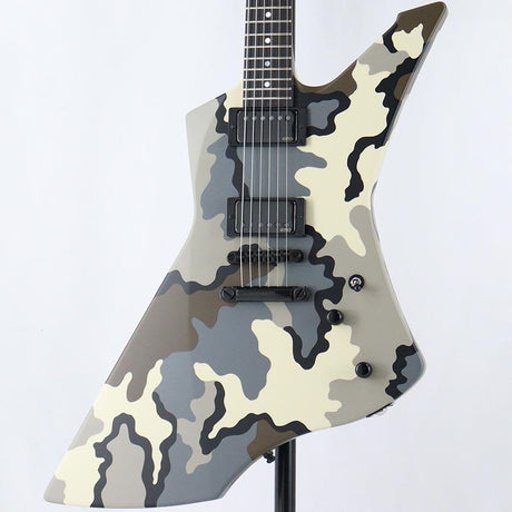 SNAKEBYTE_CAMO_(Kuiu_Camo_Satin)_[SN_E9531252]_[James_Hetfield_Model]_01