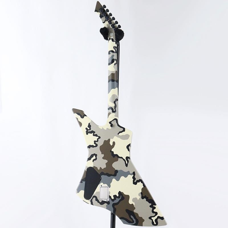 SNAKEBYTE_CAMO_(Kuiu_Camo_Satin)_[SN_E9531252]_[James_Hetfield_Model]_03