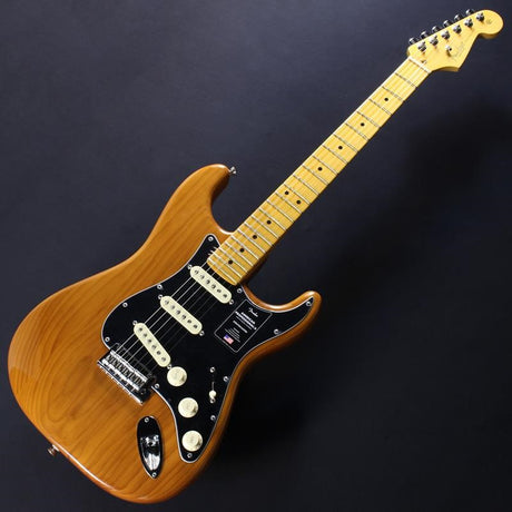 USED_​​American_Professional_II_Stratocaster_(Roasted_Pine_Maple)_02