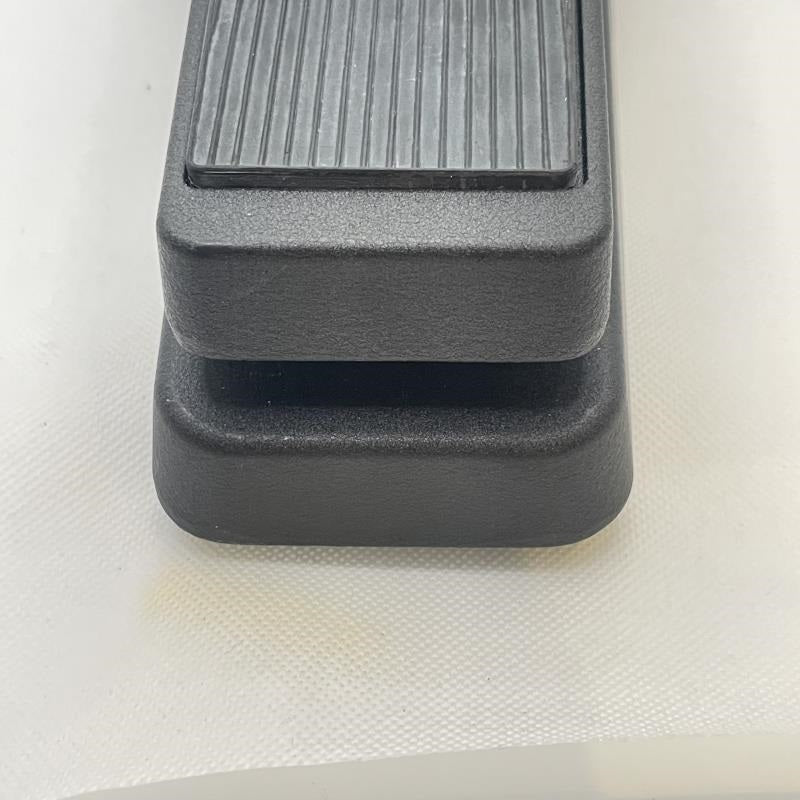 USED_​​GCB95F_06