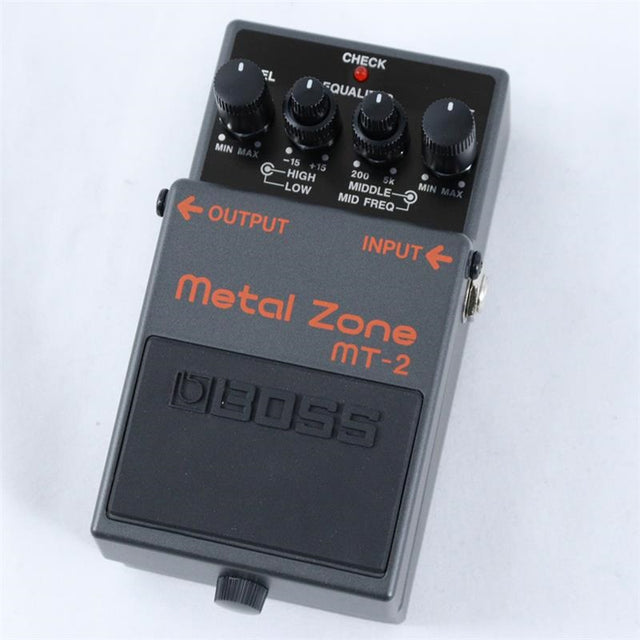 USED_​​MT-2_[Metal_Zone]_(BOSS)_Distortion_Pedal_01