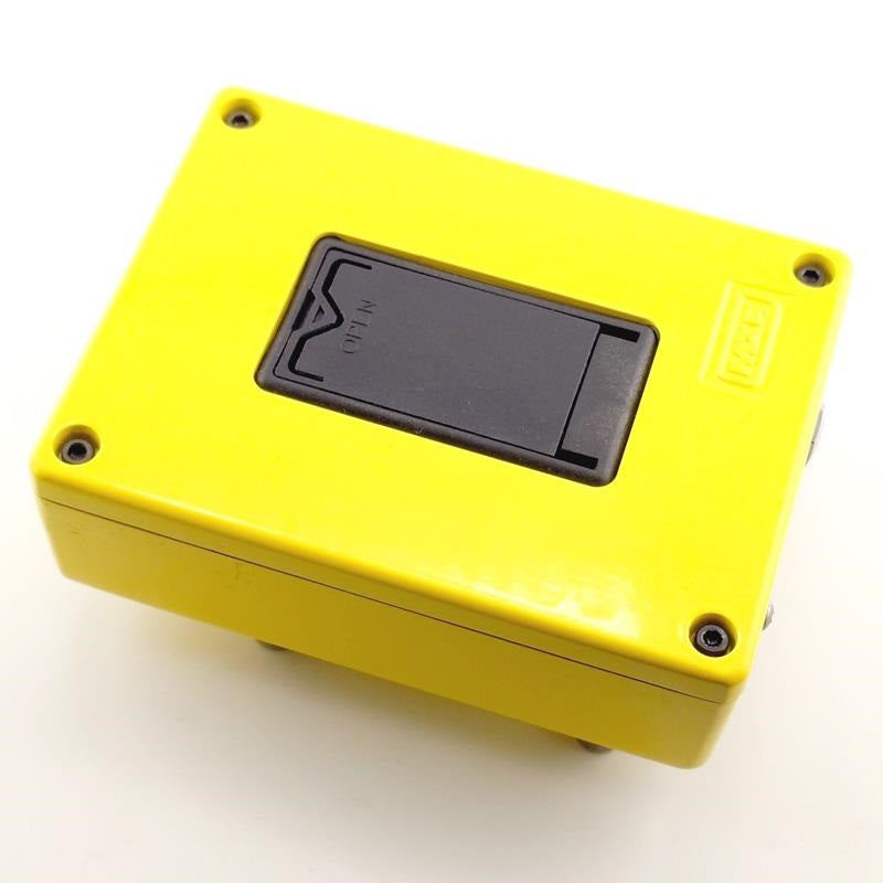USED_​​M80_BASS_di+Yellow_03
