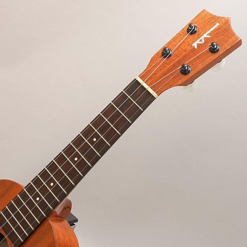 USED_​​Kamaka_HF-1_'18_09