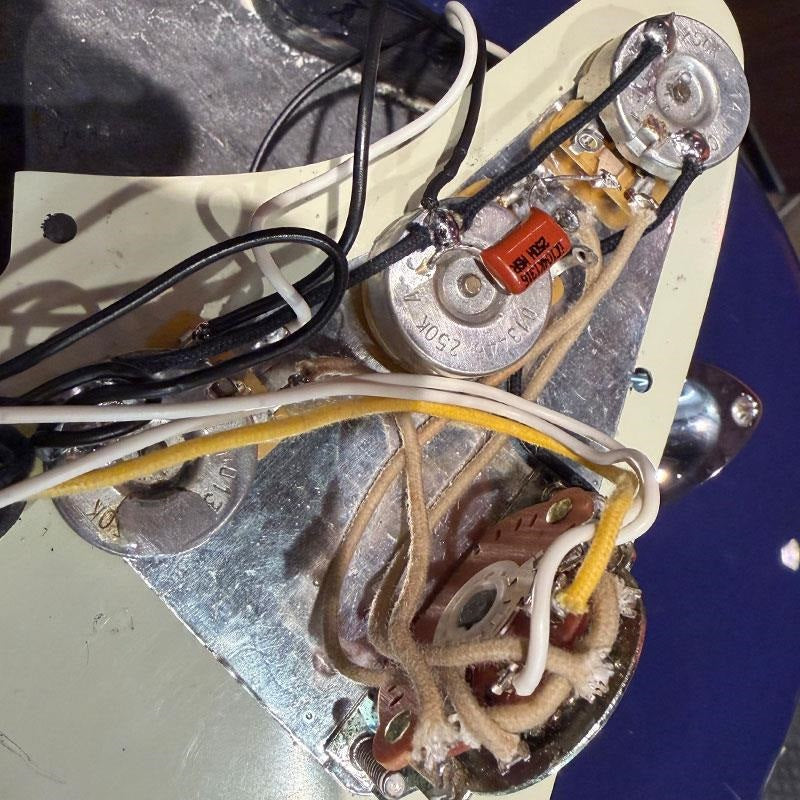 USED_​​Fender_Standard_Stratocaster_Hardtail_Mod__(Sapphire_Blue)_[SN_MX14474943]_11