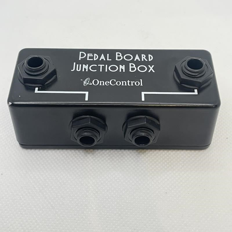 USED_​​Pedal_Board_Junction_Box_with_BJF_Buffer_03