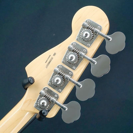 USED_​​Traditional_60s_Jazz_Bass_(Lake_Placid_Blue)_08