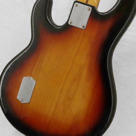 VINTAGE_StingRay_Bass_'82_Sunburst_R_04