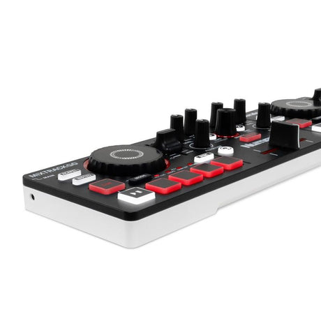 MixTrack_Go_[Portable_2-Deck_DJ_Controller]_(Numark)_05