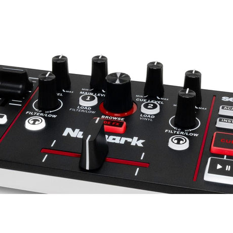 MixTrack_Go_[Portable_2-Deck_DJ_Controller]_(Numark)_06
