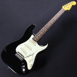 USED_​​Classic_60s_Stratocaster_(Black)_02
