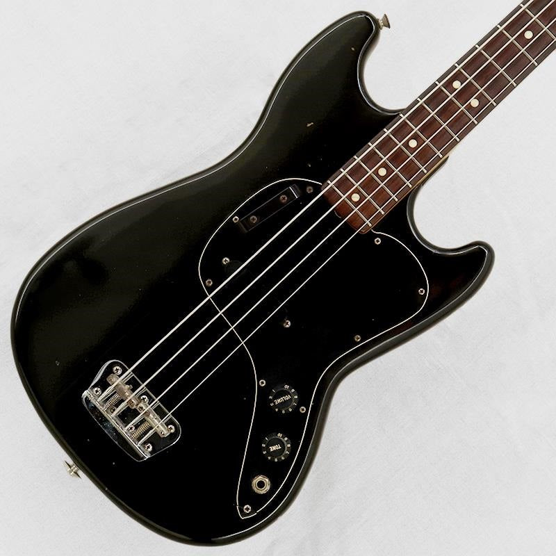 VINTAGE_Musicmaster_Bass_'81_Black_R_02