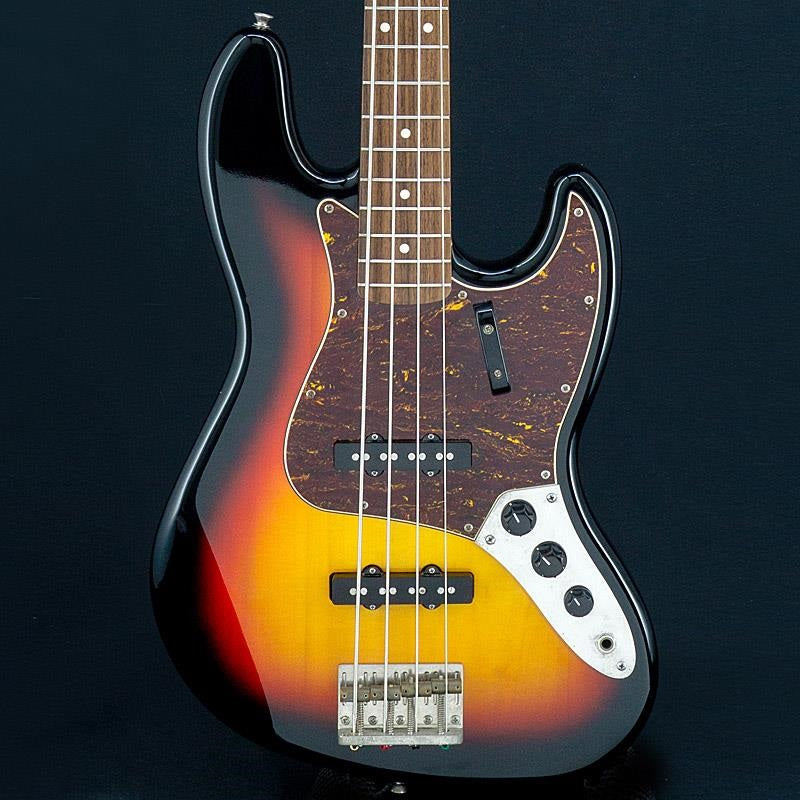 USED_​​Classic_Vibe_Jazz_Bass_'60s_(3CS)_01