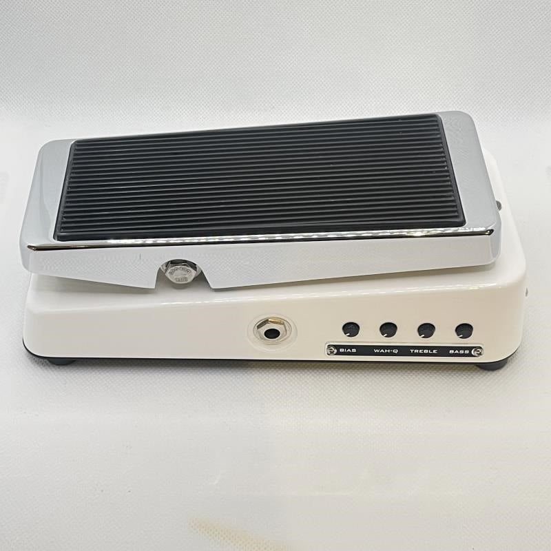 USED_XW-1_03