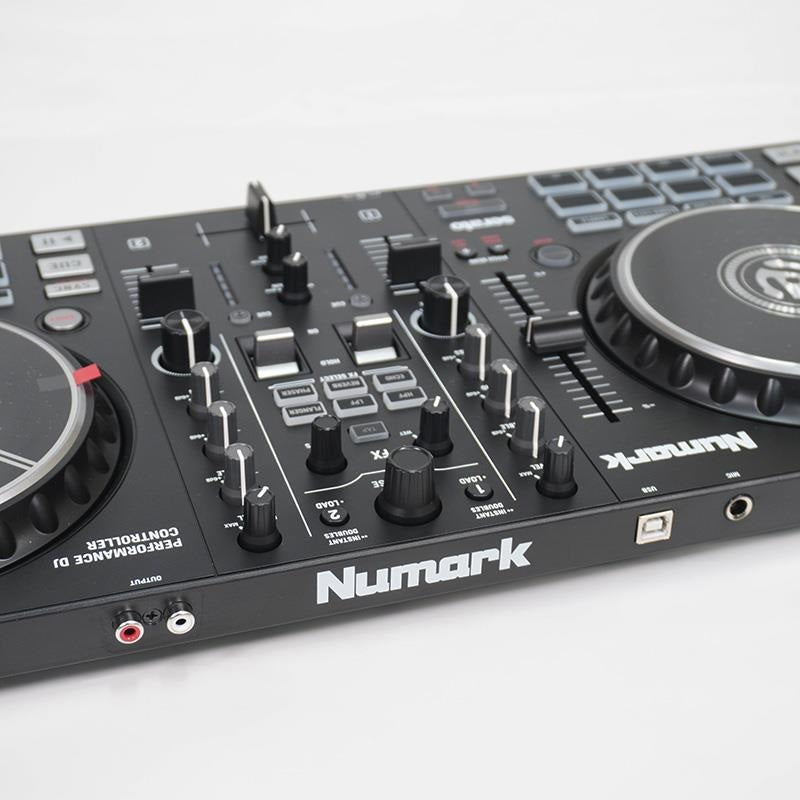 USED_​​Mixtrack_Pro_FX_05