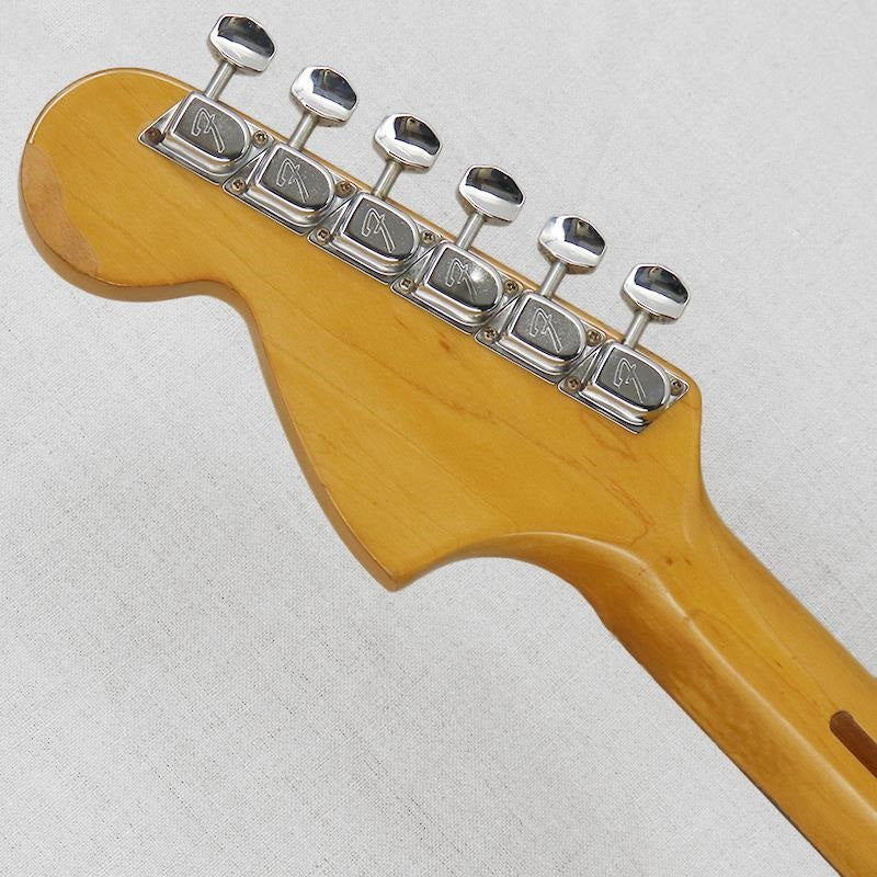VINTAGE_Stratocaster_'78_OlympicWhite_M_10