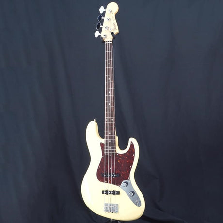 Used_Heritage_60s_Jazz_Bass_(Olympic_White)_03
