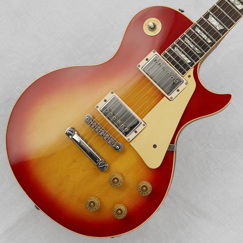 VINTAGE_Les_Paul_Standard_'80_Cherry_Sunburst_[IKEBE_Gibson_POP_UP__Learning_from_the_Past，_Creating_the_New]_02