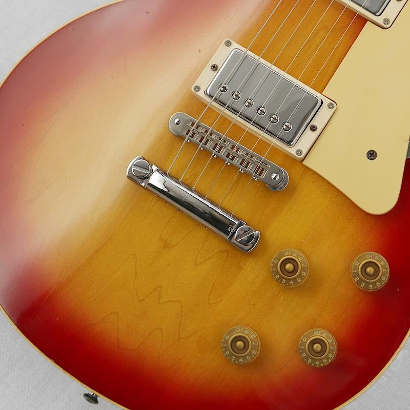VINTAGE_Les_Paul_Standard_'80_Cherry_Sunburst_[IKEBE_Gibson_POP_UP__Learning_from_the_Past，_Creating_the_New]_06