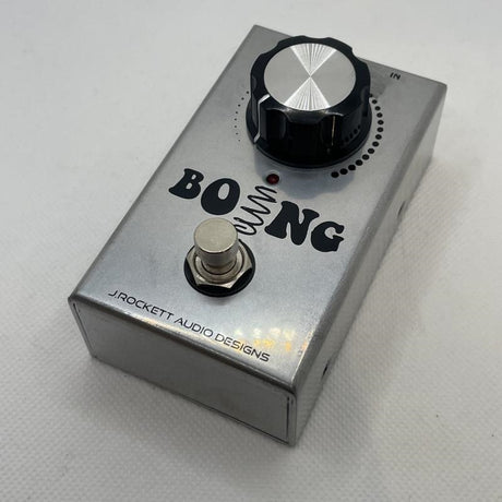 USED_​​BOING_01