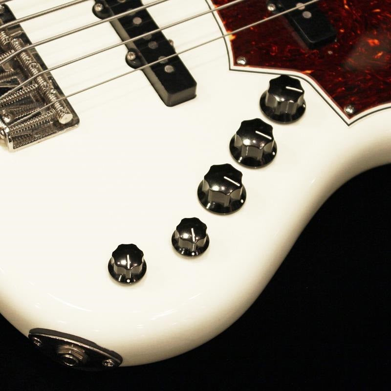 USED_​​LG5D-OW_(Olympic_White)_'22_05