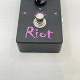 USED_​​Riot_Black_06