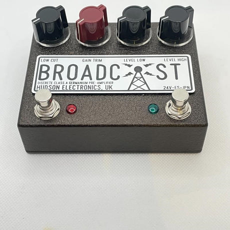 USED_​​(Used)_broadcast_06